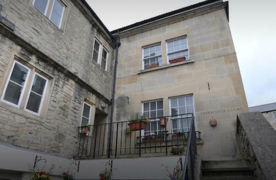 Villa 'Downtown' @ Terracotta Court Bradford-On-Avon Exterior foto