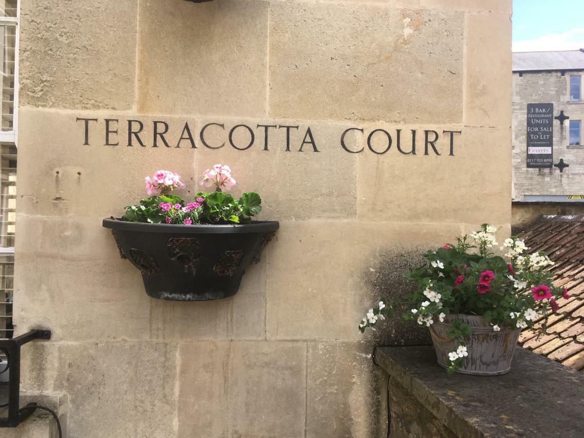 Villa 'Downtown' @ Terracotta Court Bradford-On-Avon Exterior foto